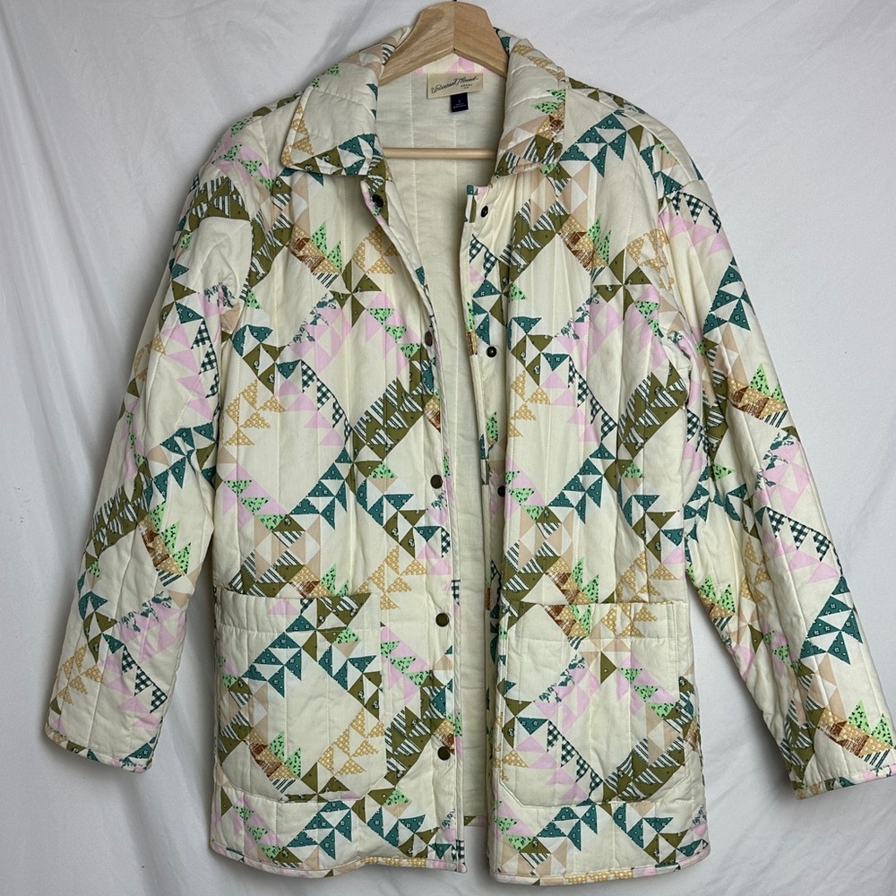 Universal Thread Geometric Quilted Jacket - Cream, Green, Pink